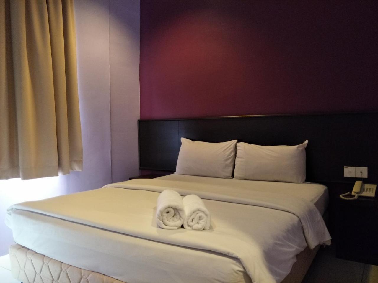 Bary Inn, Klia & Klia2 - Free Buffet Breakfast Hotel Sepang